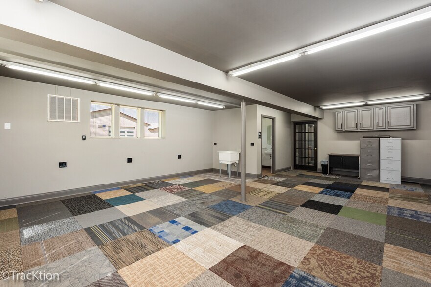 More Photos Of 10709 N Main St, Richmond General Retail For Sale