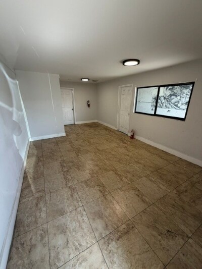 More Photos Of 713 NW 6th Ave, Fort Lauderdale Warehouse For Lease