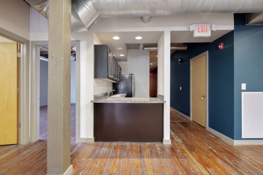 More Photos Of 159 Maxwell St, Fayetteville Office Residential For Sale