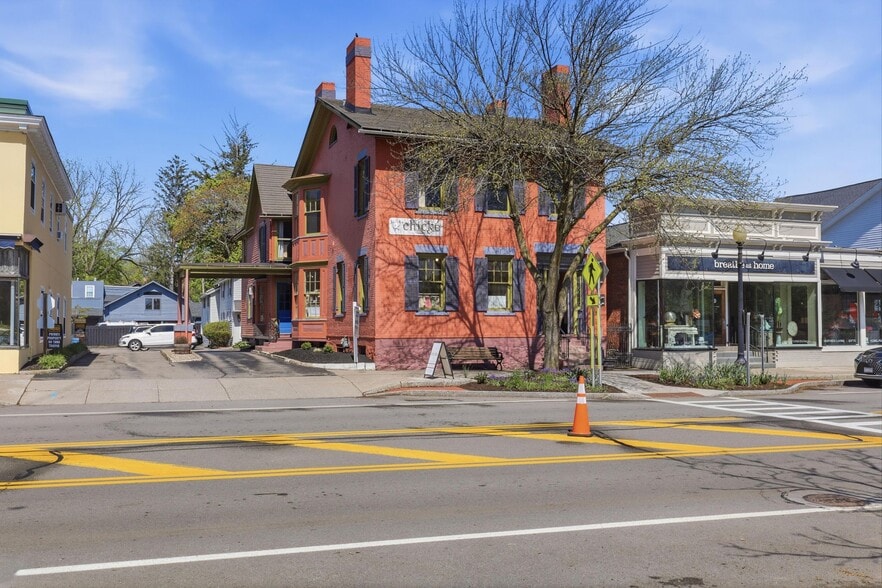 More Photos Of 25 S Main St, Pittsford Freestanding For Sale