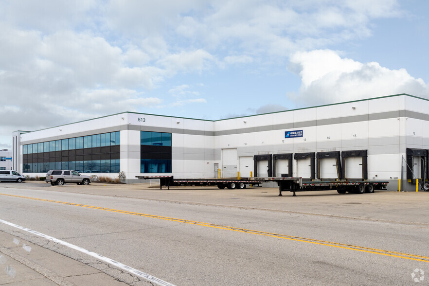 Primary Photo Of 513 Express Center Dr, Chicago Distribution For Lease