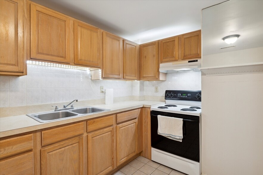 More Photos Of 20 S Village Ave, Exton Apartments For Sale