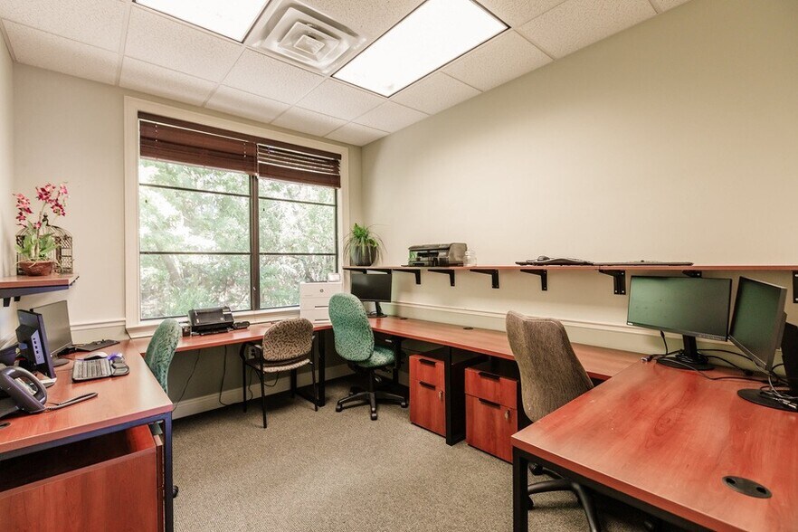 More Photos Of 9210 Estero Park Commons Blvd, Estero Office For Lease