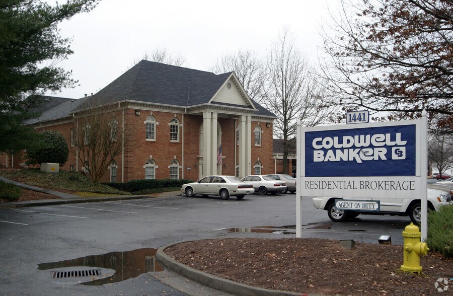 More Photos Of 1441 Dunwoody Village Pky, Dunwoody Office For Lease