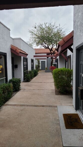 More Photos Of 2942 N 24th St, Phoenix Loft Creative Space For Lease