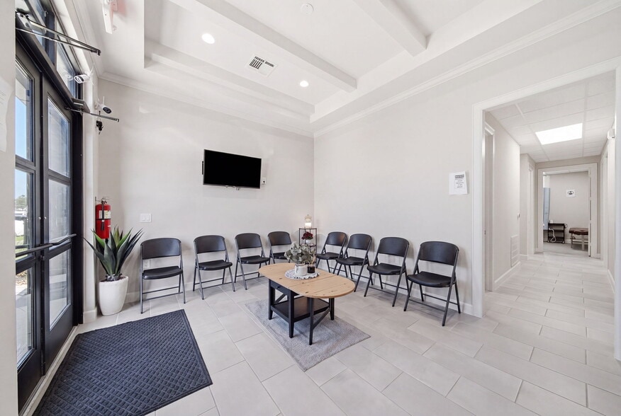 More Photos Of 8118 Fry Rd, Cypress Office For Sale
