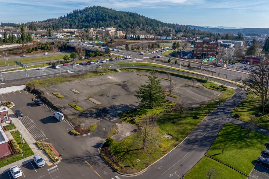 More Photos Of 9155 SE Sunnyside Rd, Happy Valley Land For Sale