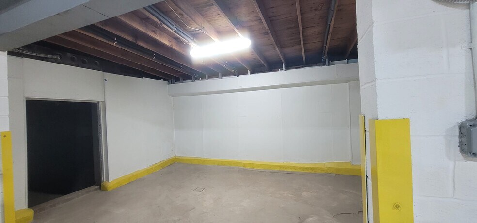 More Photos Of 260 Secaucus Rd, Secaucus Food Processing For Lease