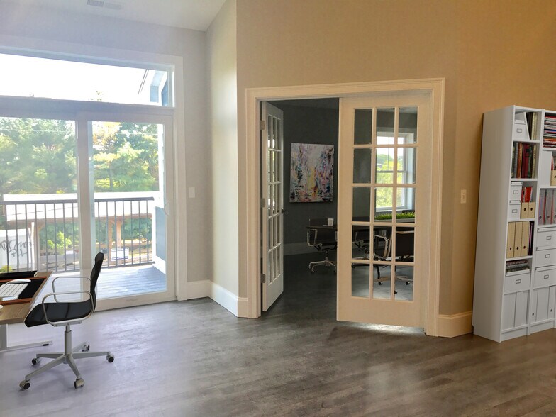 More Photos Of 42 Felton St, Waltham Warehouse For Lease