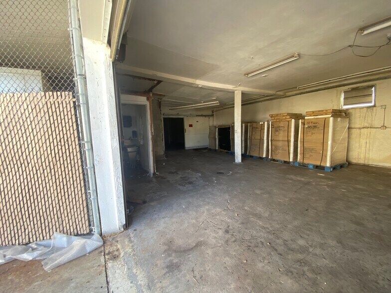 More Photos Of 2126 Collins Ct, Hollywood Refrigeration Cold Storage For Lease