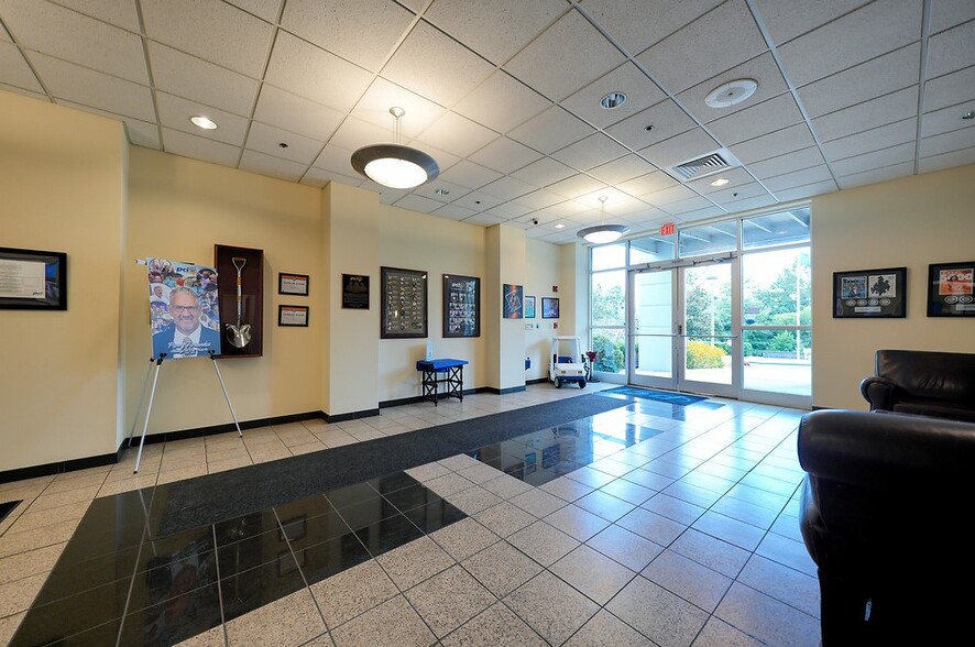 More Photos Of 11632 Harrisburg Rd, Fort Mill Light Manufacturing For Sale