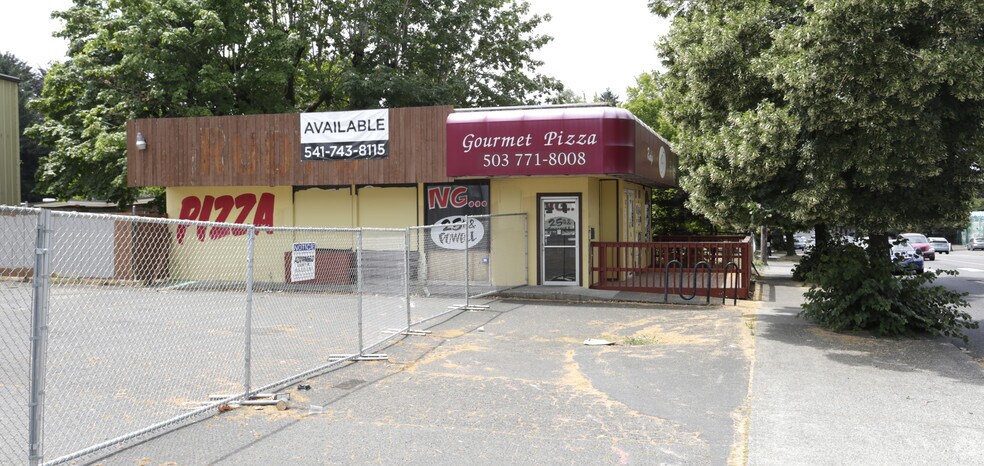 More Photos Of 4716 SE Powell Blvd, Portland Storefront Retail Office For Lease