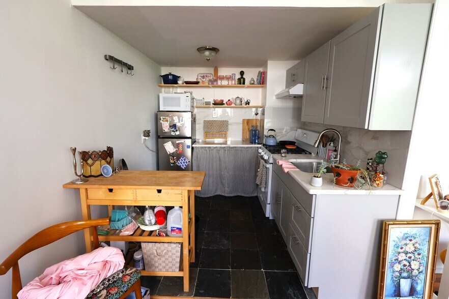 More Photos Of 1606-1608 Locust St, Philadelphia Apartments For Sale