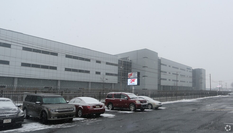 Primary Photo Of 1000 N Cameron St, Harrisburg Flex For Lease