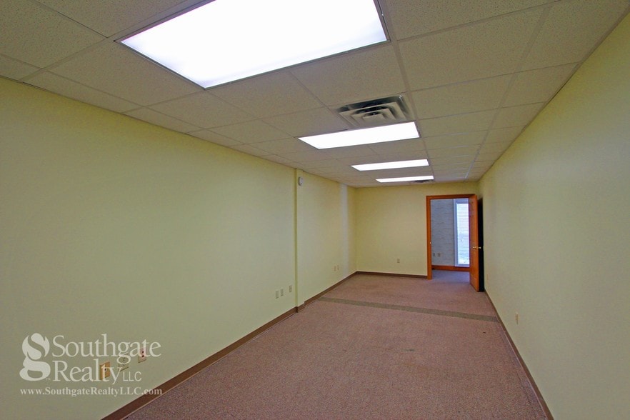 More Photos Of 1700 S 28th Ave, Hattiesburg Freestanding For Lease