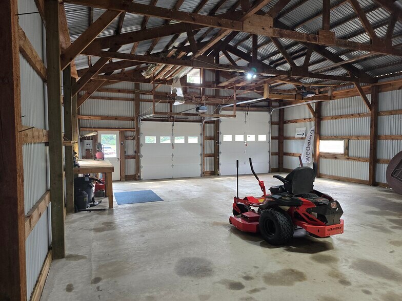 More Photos Of N8481 Kleba Rd, Hixton Flex For Sale