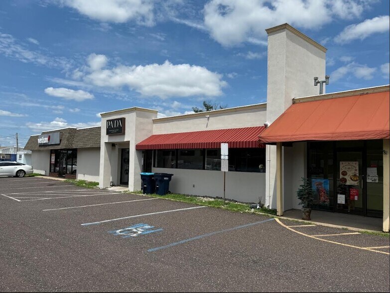 More Photos Of 3815 Ridge Pike, Collegeville General Retail For Sale