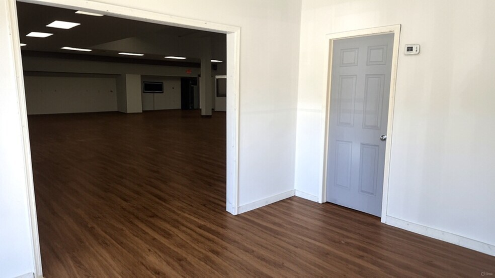 More Photos Of 43 E Bridge St, Spring City Unknown For Lease