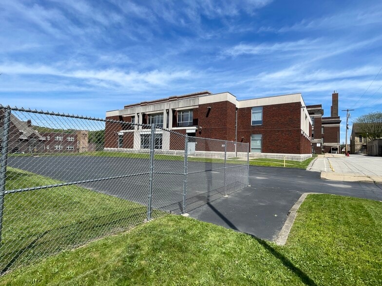 Primary Photo Of 0 McKean - North Sts w, Butler Schools For Sale