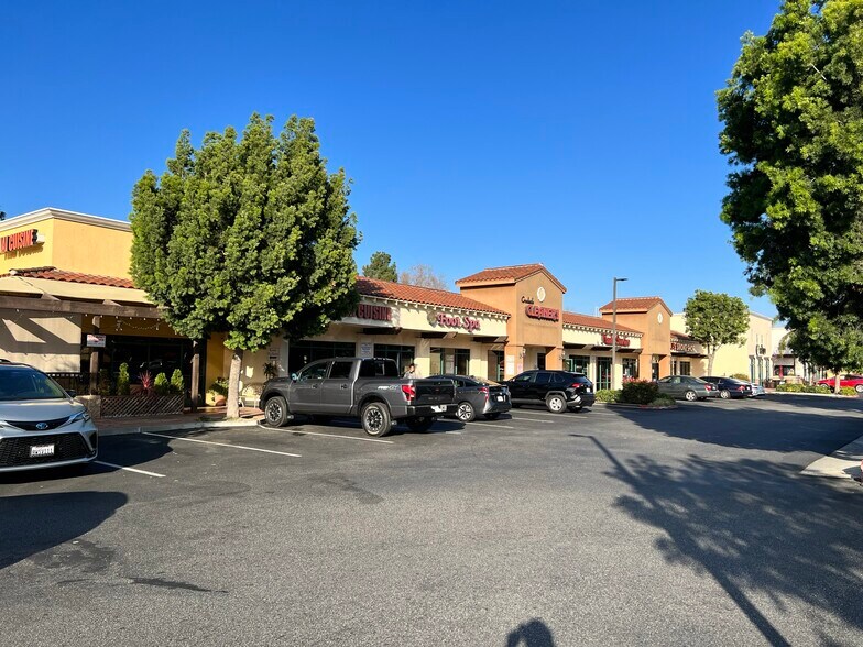 More Photos Of , Moorpark General Retail For Sale