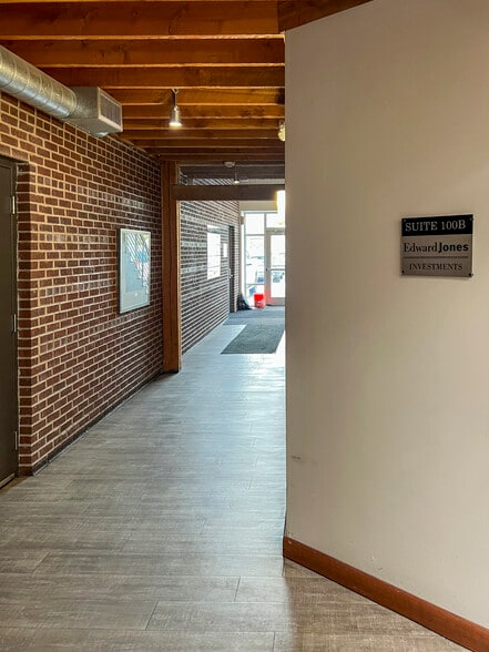 More Photos Of 2005 E 2700 S, Salt Lake City General Retail For Sale