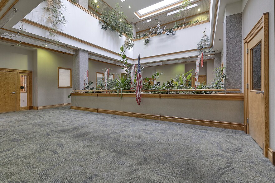 More Photos Of 911 Ligonier St, Latrobe Medical For Sale