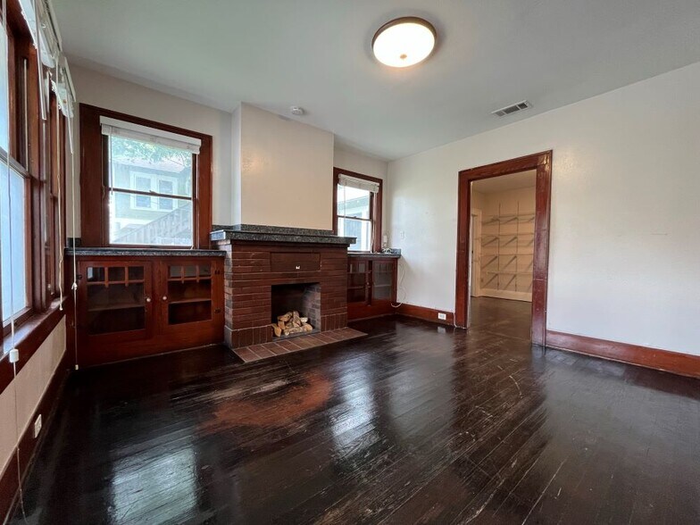 More Photos Of 78 San Marcos St, Austin Office Residential For Lease