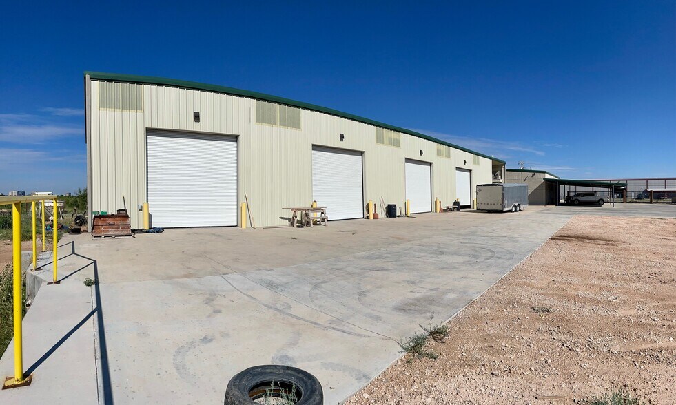 Primary Photo Of 2200 Garden Ln, Midland Warehouse For Sale