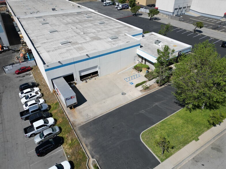 More Photos Of 5517 Ayon Ave, Irwindale Warehouse For Sale