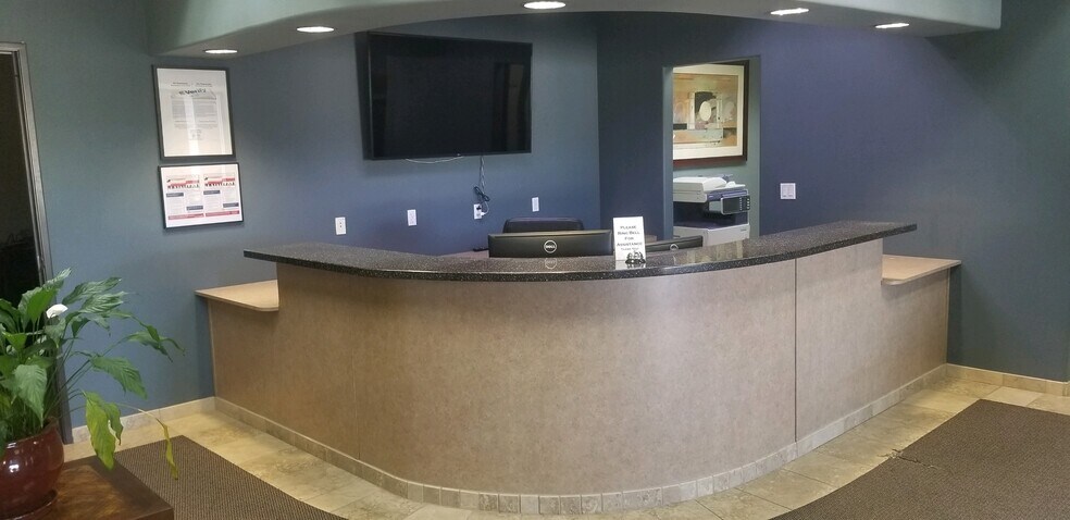 More Photos Of 4470 Yankee Hill Rd, Rocklin Flex For Lease