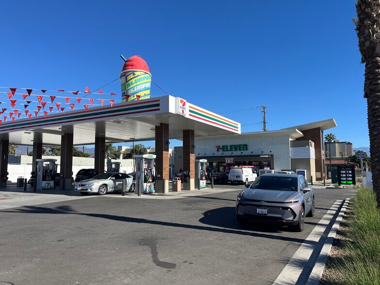 More Photos Of 539 N H St, San Bernardino Fast Food For Sale