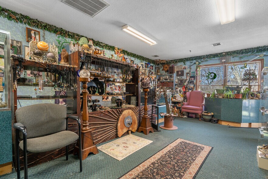 More Photos Of 56 N Bedford St, East Bridgewater Office For Sale
