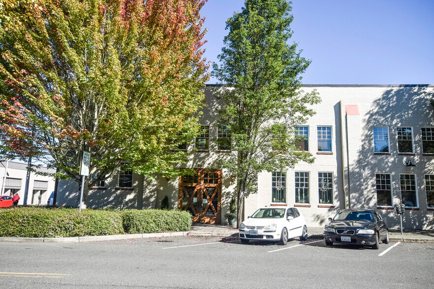 More Photos Of 219 Legion Way SW, Olympia Storefront Retail Office For Lease