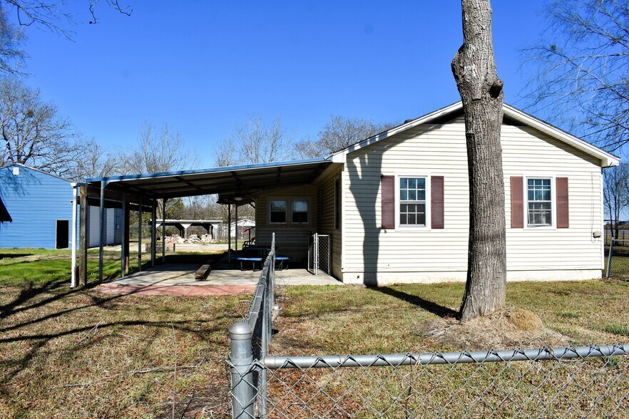 More Photos Of 7050 Mobile Hwy, Montgomery Industrial For Sale