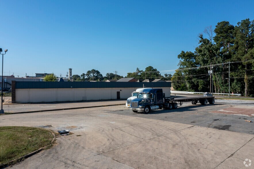 More Photos Of 3410 McFarland Blvd E, Tuscaloosa Land For Sale