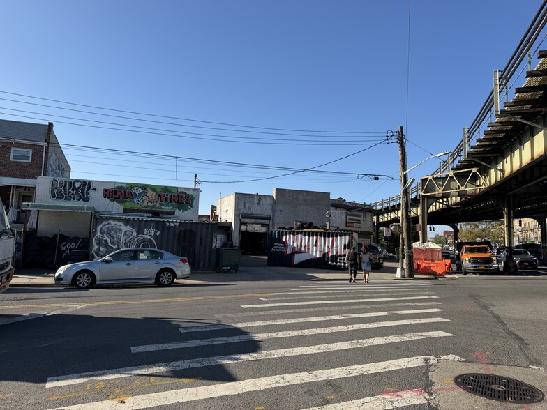 Primary Photo Of 2050 Stillwell Ave, Brooklyn Auto Repair For Sale