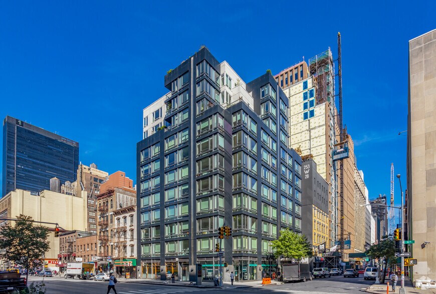 More Photos Of 261 W 28th St, New York Apartments For Sale