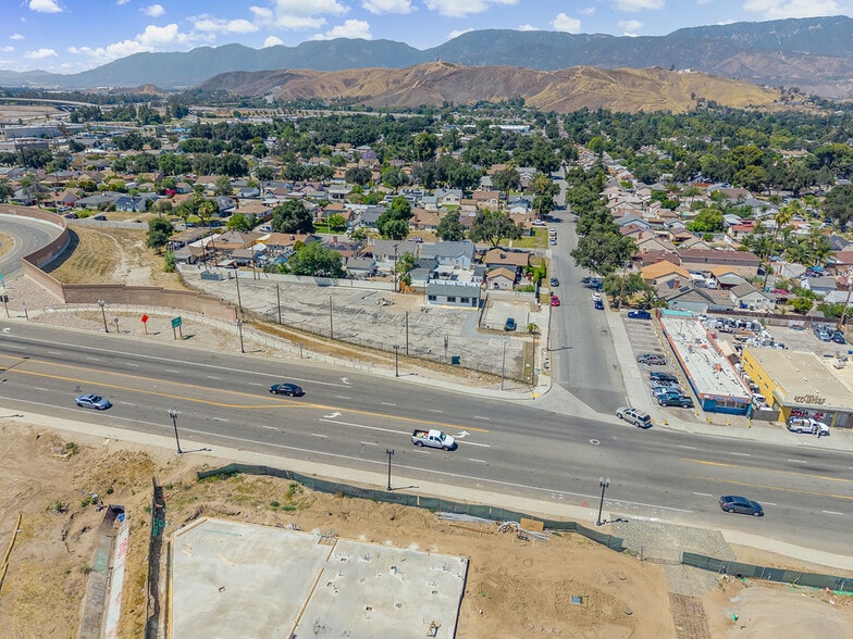More Photos Of 1208 W Highland Ave, San Bernardino Auto Dealership For Lease