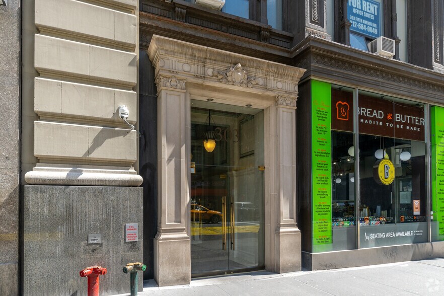 More Photos Of 303-305 Fifth Ave, New York Office For Lease