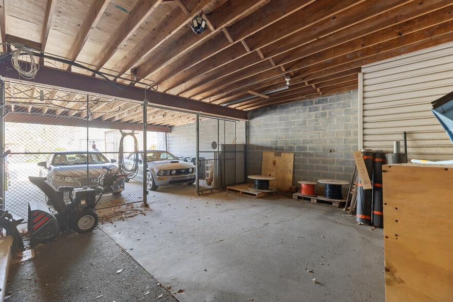 More Photos Of 22-26 E Mount Pleasant Ave, Ambler Office Residential For Sale