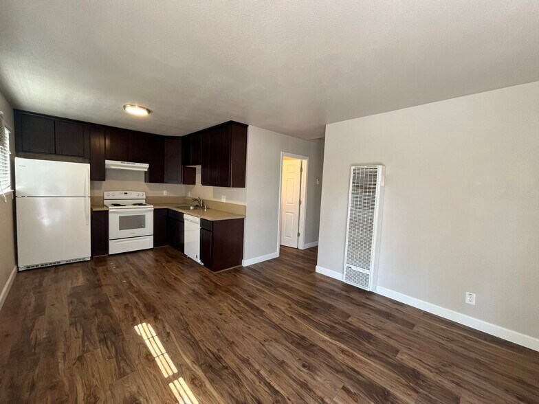 More Photos Of 3701 Morse Ave, Sacramento Apartments For Sale