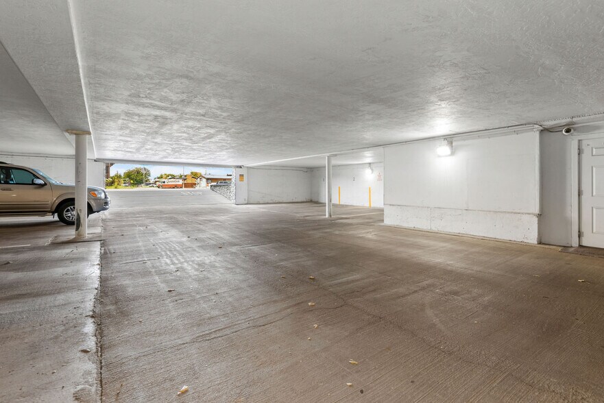 More Photos Of 3204-3210 N Canyon Rd, Provo Office For Sale