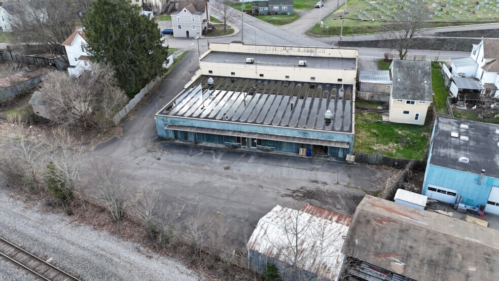 More Photos Of 55 N Main St, Hornell Distribution For Sale