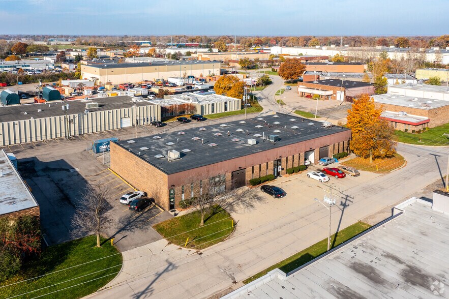 More Photos Of 12131-12161 Wormer, Redford Industrial For Sale
