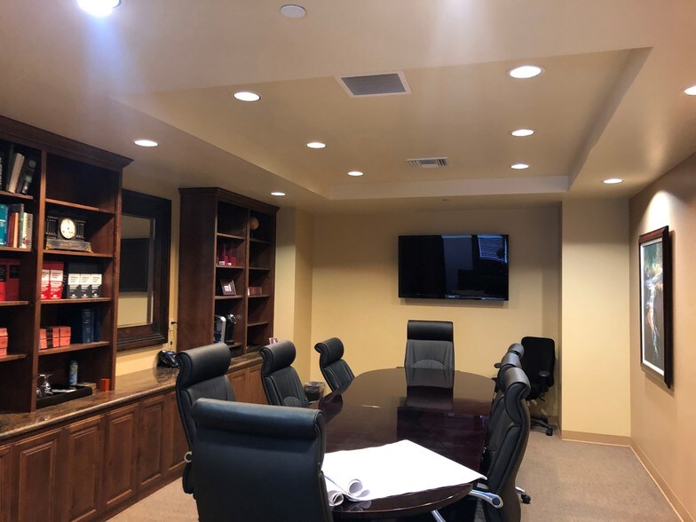 More Photos Of 990 Reserve Dr, Roseville Coworking Space