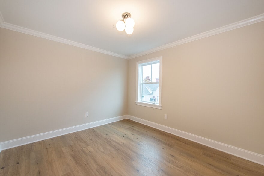 More Photos Of 84 Auburn St, Paterson Apartments For Sale