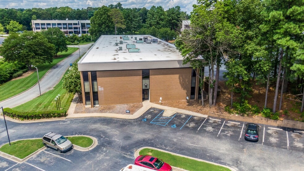 More Photos Of 1 Centerview Dr, Greensboro Unknown For Lease