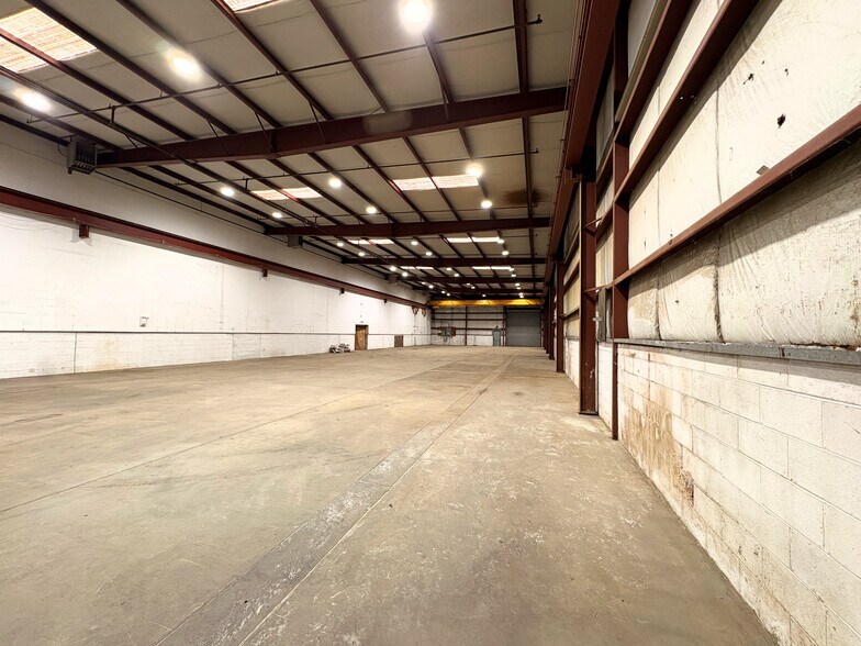 More Photos Of 5 Canale Dr, Egg Harbor Township Manufacturing For Lease
