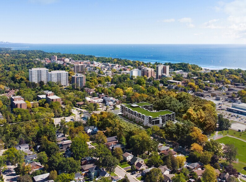 More Photos Of 224 Kerr St, Oakville Apartments For Sale
