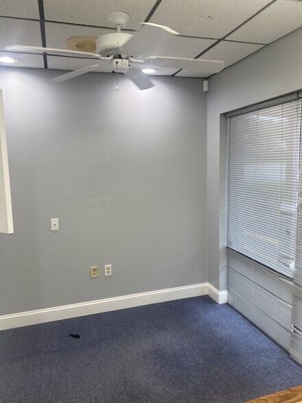 More Photos Of 2595 Tampa Rd, Palm Harbor Office For Lease